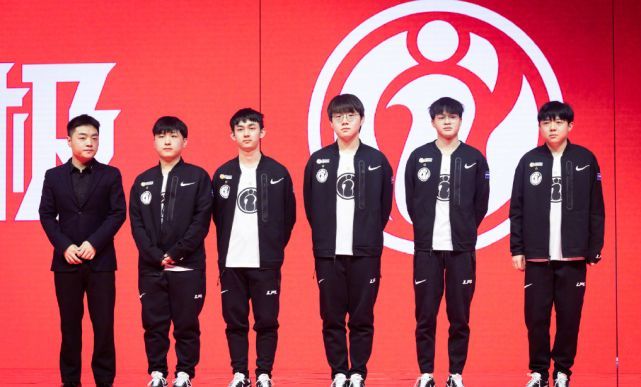 在转会期提 在转会期提